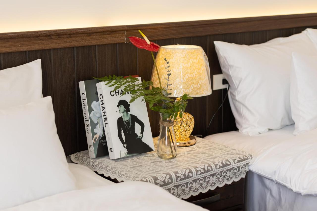 Olagi Hotel Да Лат Екстериор снимка