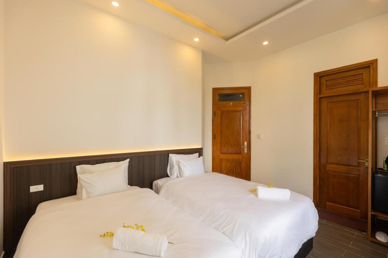 Olagi Hotel Да Лат Екстериор снимка