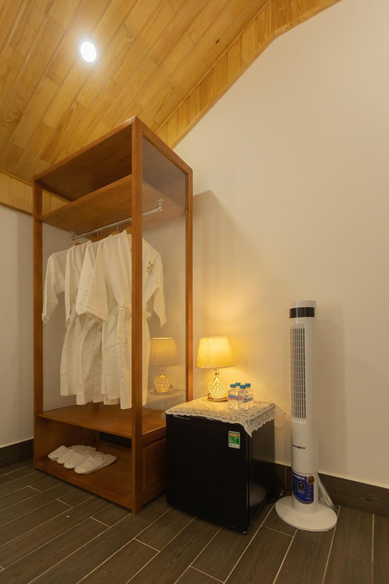 Olagi Hotel Да Лат Екстериор снимка